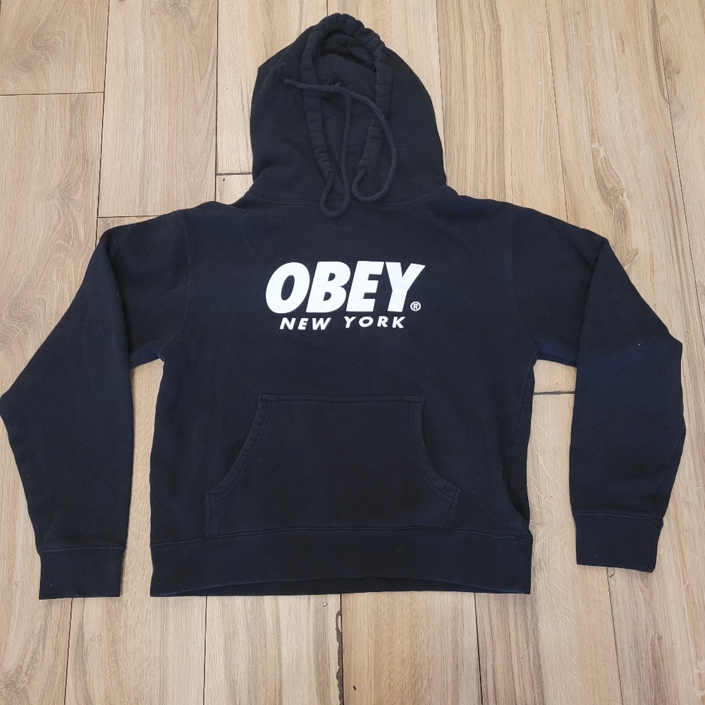 Obey propaganda hoodie